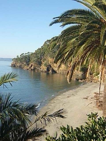 Imagen de los exteriores del Hôtel La Villa Douce. Foto 17