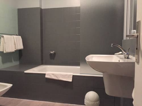 Imagen de la habitación del H&ocirc;tel La Voile. Foto 12