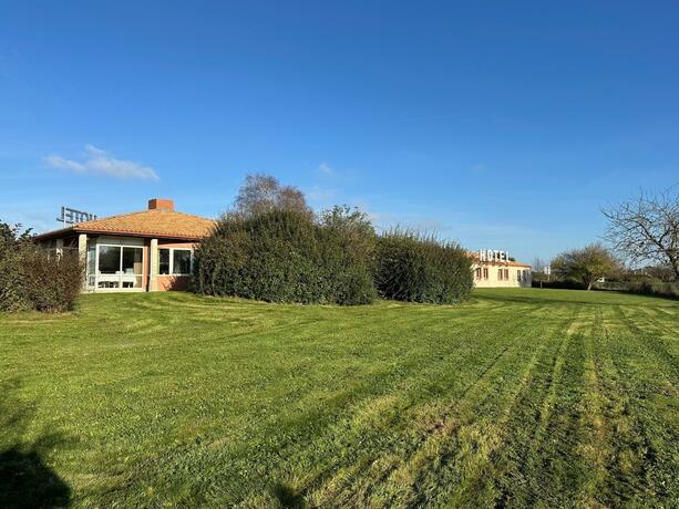 Imagen general del Hôtel La petite auberge. Foto 17