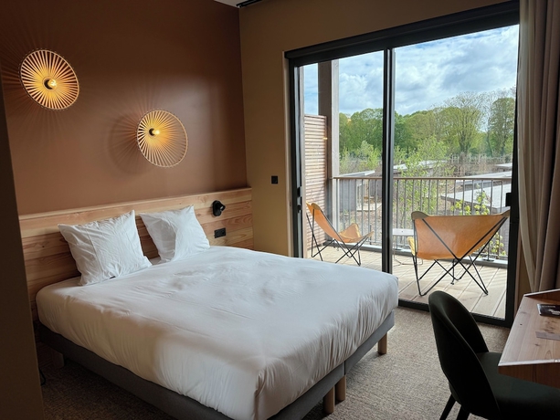 Imagen de la habitación del H&ocirc;tel Le Bout du Parc. Foto 9