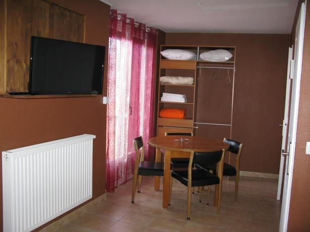 Imagen de la habitación del H&ocirc;tel Le Catalan. Foto 7