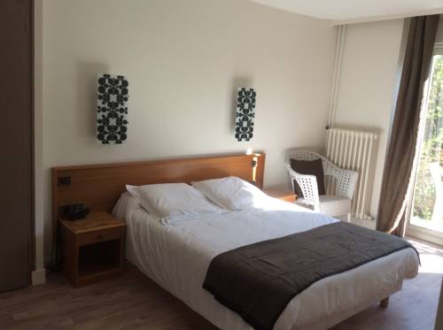 Imagen de la habitación del H&ocirc;tel Le C&eacute;cir&eacute;. Foto 5