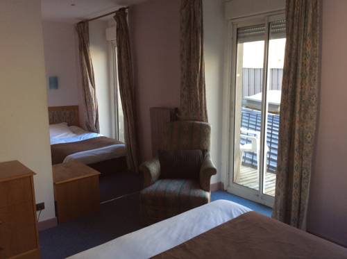 Imagen de la habitación del H&ocirc;tel Le C&eacute;cir&eacute;. Foto 6