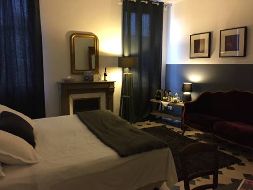 Imagen de la habitación del H&ocirc;tel Le Clos Du Colombier 1817 Vignes & Spa. Foto 13