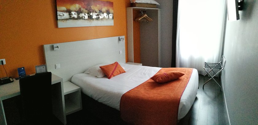 Imagen de la habitación del H&ocirc;tel Le Comty. Foto 12