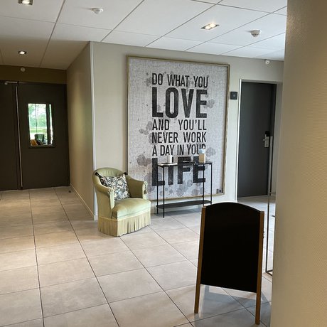 Imagen de los interiores del Hôtel Le Corbusson. Foto 20