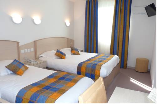 Imagen de la habitación del H&ocirc;tel Le Kolibri, Tournus. Foto 8