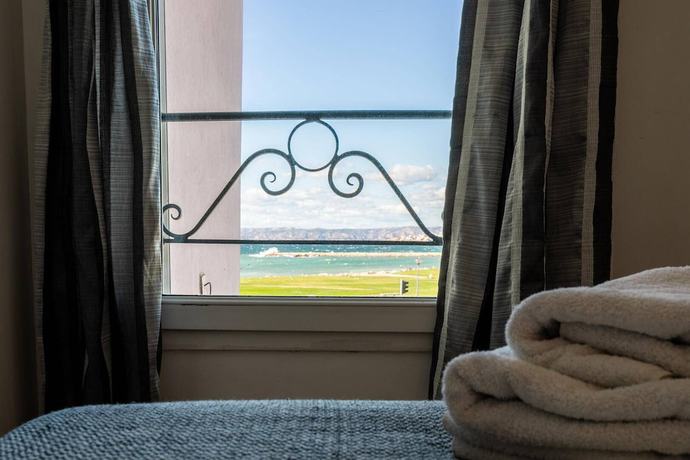 Imagen de la habitación del H&ocirc;tel Le Mistral. Foto 8