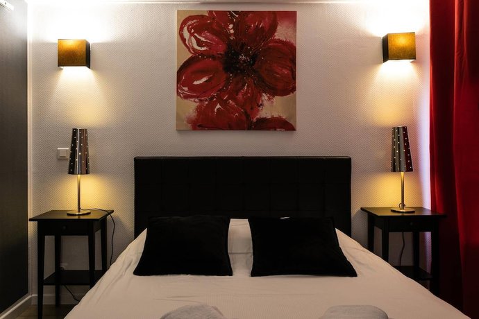 Imagen de la habitación del H&ocirc;tel Le Mistral. Foto 11