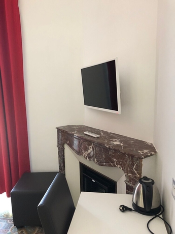 Imagen de la habitación del H&ocirc;tel Le Moderne. Foto 10