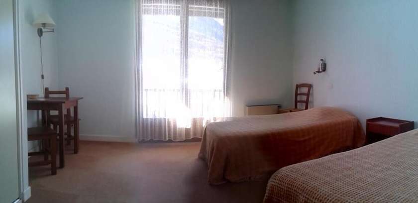 Imagen de la habitación del H&ocirc;tel Le Parpaillon. Foto 13