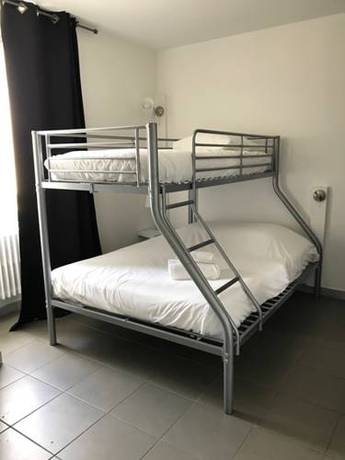 Imagen de la habitación del H&ocirc;tel Le Ponson. Foto 5