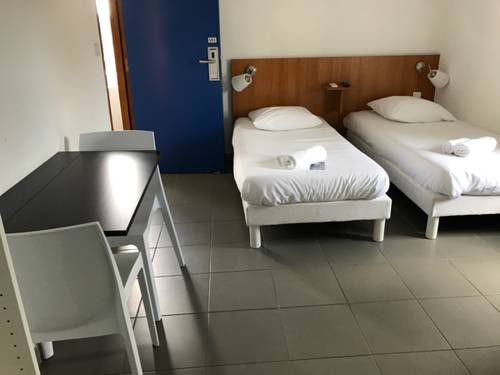 Imagen de la habitación del H&ocirc;tel Le Ponson. Foto 6