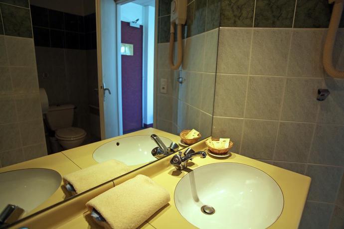 Imagen general del H&ocirc;tel Le Relais De Fabr&egrave;gues. Foto 4