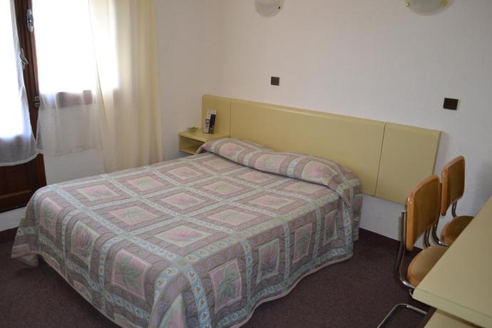 Imagen general del H&ocirc;tel Le Relais De Fabr&egrave;gues. Foto 6