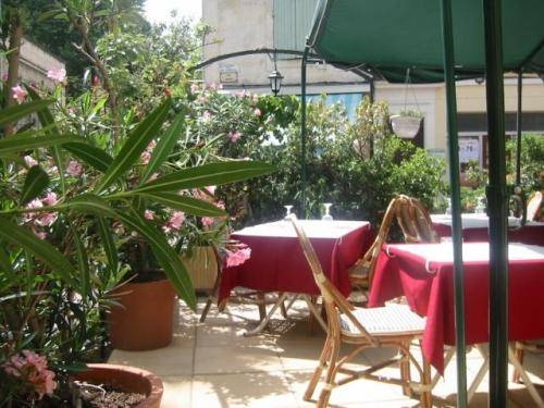 Imagen general del Hôtel Le Relais De Poste Arles Centre Historique. Foto 5