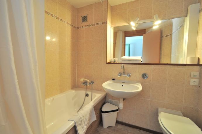 Imagen de la habitación del Hôtel Le Relais De Trans. Foto 3