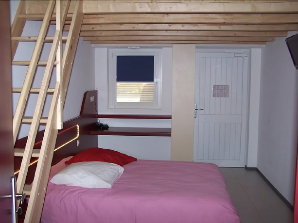 Imagen de la habitación del Hôtel Le Richevaux. Foto 14