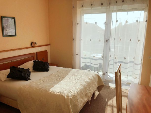 Imagen de la habitación del Hôtel Le Ronchamp. Foto 10