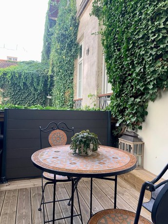 Imagen de la habitación del H&ocirc;tel Les Beaux Arts. Foto 2