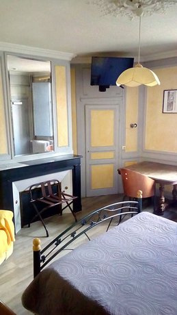 Imagen de la habitación del H&ocirc;tel Les Beaux Arts. Foto 5