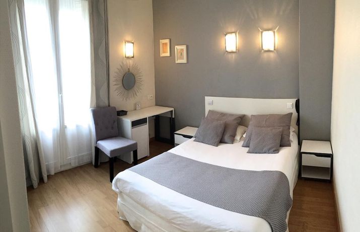 Imagen de la habitación del H&ocirc;tel Les Beaux Arts. Foto 8