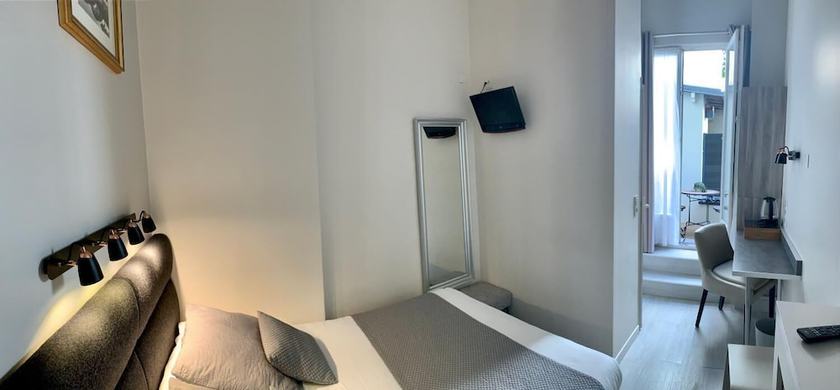 Imagen de la habitación del H&ocirc;tel Les Beaux Arts. Foto 11