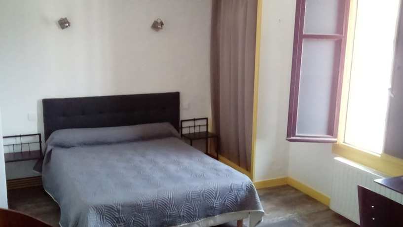 Imagen de la habitación del H&ocirc;tel Les Beaux Arts. Foto 12