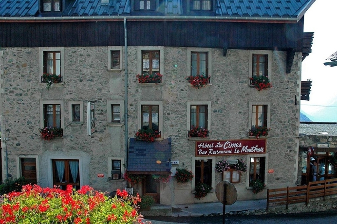 Imagen general del Hôtel Les Cimes. Foto 1