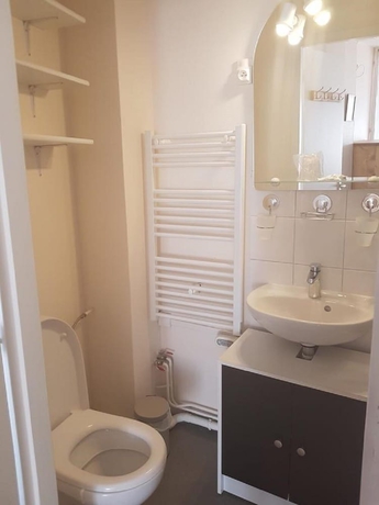 Imagen de la habitación del H&ocirc;tel Les Cimes. Foto 14