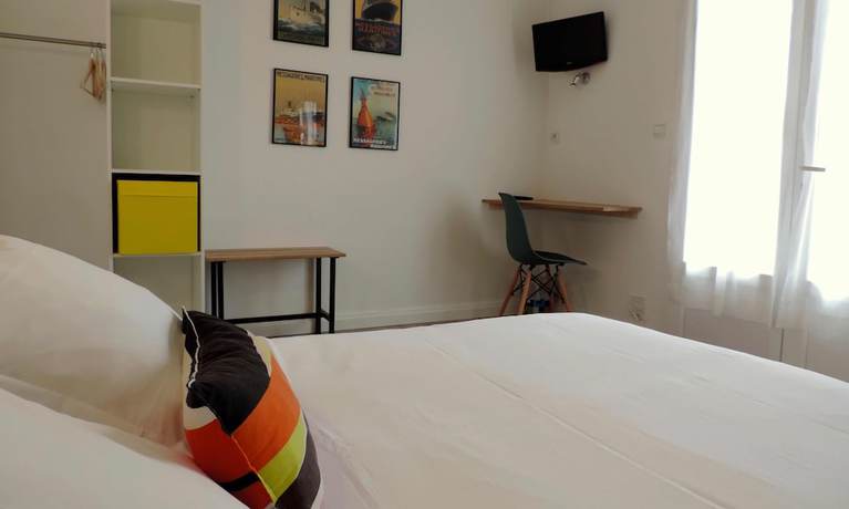 Imagen de la habitación del H&ocirc;tel Les Hauts de Meursault. Foto 11