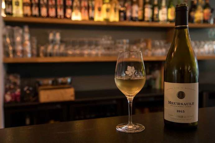 Imagen del bar/restaurante del H&ocirc;tel Les Hauts de Meursault. Foto 8