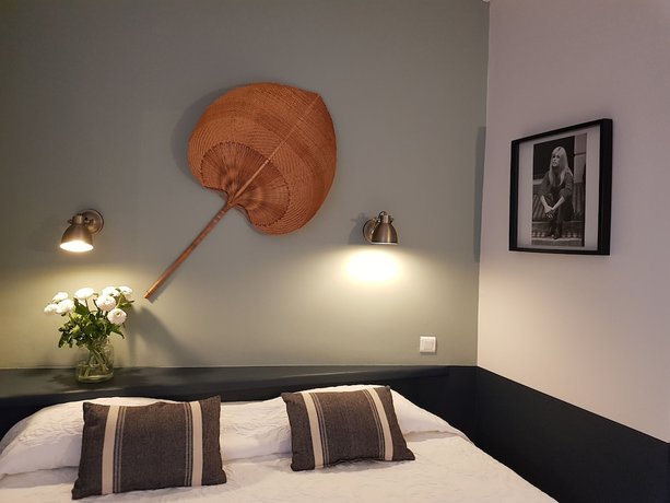 Imagen de la habitación del H&ocirc;tel Les Lauriers. Foto 16