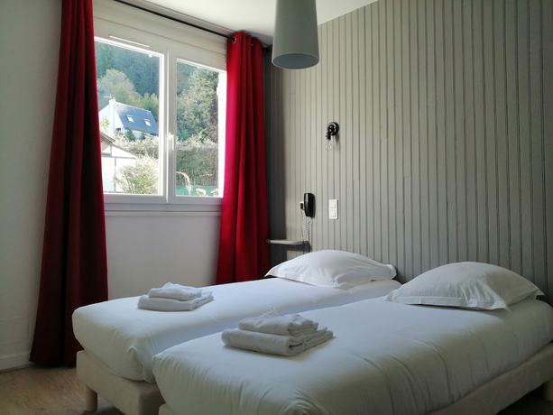 Imagen de la habitación del H&ocirc;tel Les Mouflons. Foto 18