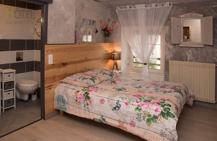 Imagen de la habitación del H&ocirc;tel Les Remparts, Champagnole. Foto 9