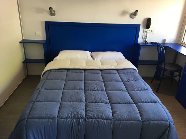 Imagen de la habitación del H&ocirc;tel Les Rives Bleues. Foto 10