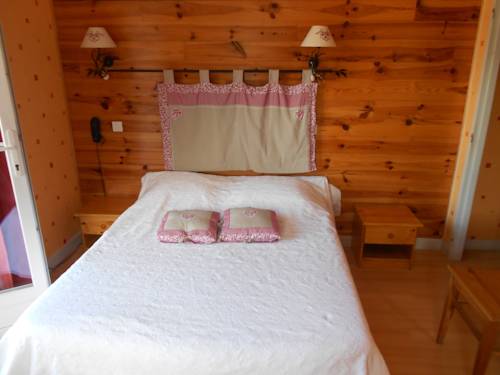 Imagen de la habitación del Hôtel L'orée Du Bois. Foto 2