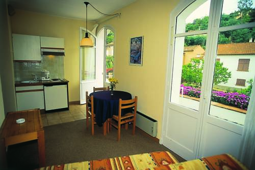 Imagen de la habitación del H&ocirc;tel Lou Paouvadou. Foto 6