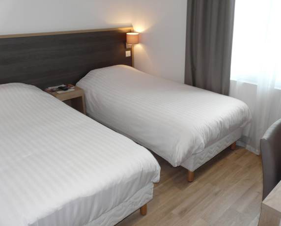 Imagen de la habitación del H&ocirc;tel Mary's - Caen Centre Gare Sncf. Foto 9