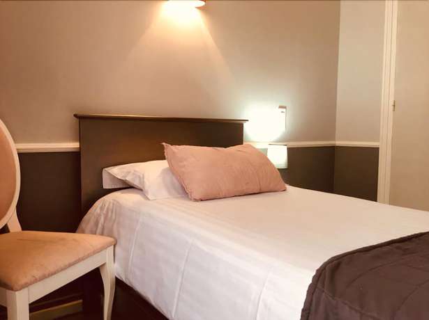 Imagen de la habitación del H&ocirc;tel Moderne, Tours. Foto 16