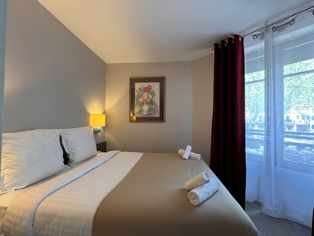 Imagen de la habitación del H&ocirc;tel Paris V&eacute;sinet. Foto 8