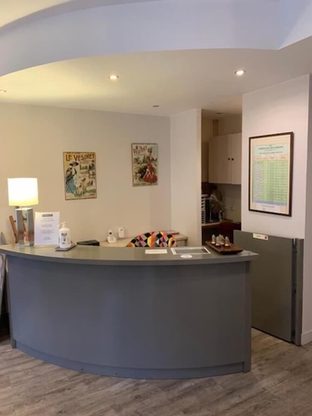 Imagen de los interiores del H&ocirc;tel Paris V&eacute;sinet. Foto 18