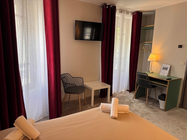 Imagen de la habitación del H&ocirc;tel Paris V&eacute;sinet. Foto 12