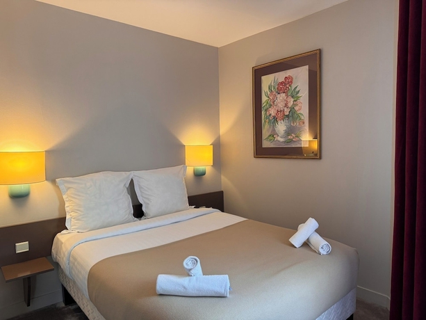 Imagen de la habitación del H&ocirc;tel Paris V&eacute;sinet. Foto 15