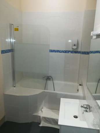 Imagen de la habitación del H&ocirc;tel Renova. Foto 3