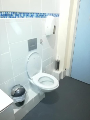Imagen de la habitación del H&ocirc;tel Renova. Foto 13