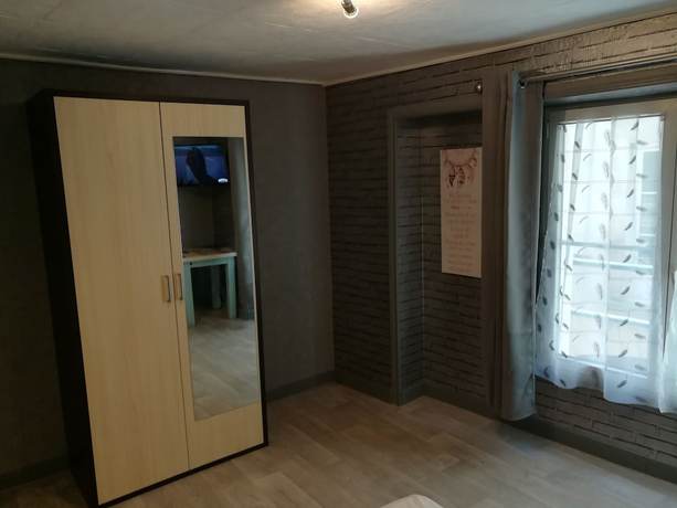 Imagen de la habitación del H&ocirc;tel Renova. Foto 16