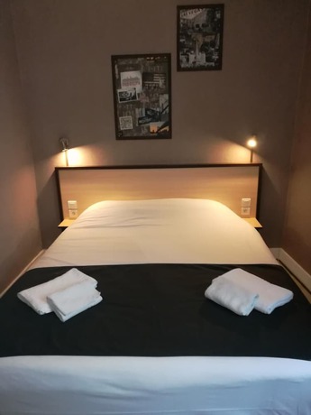 Imagen de la habitación del H&ocirc;tel Renova. Foto 18