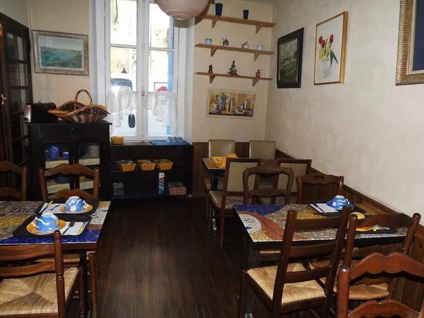 Imagen del bar/restaurante del H&ocirc;tel Renova. Foto 2