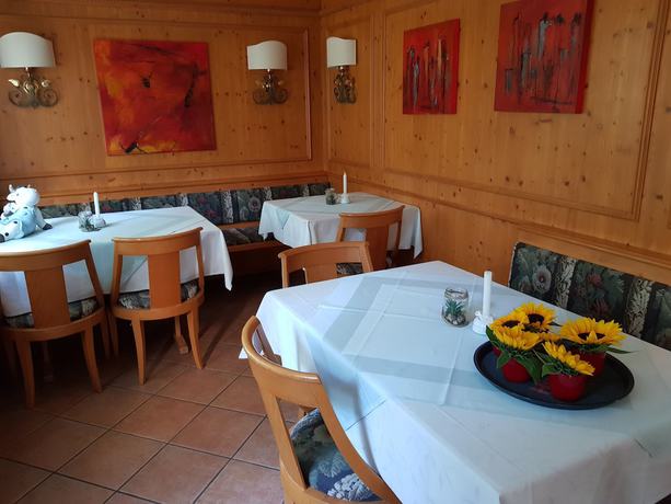 Imagen del bar/restaurante del H&ocirc;tel Restaurant Baumgartner. Foto 5